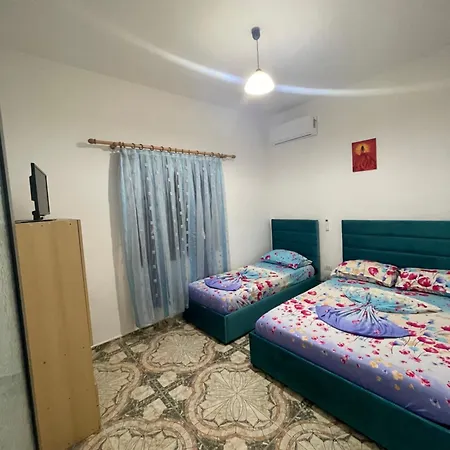 Проживание в семье For Rent 1 Дуррес